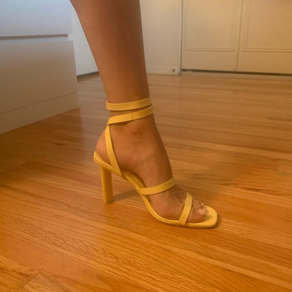 Yellow high heels